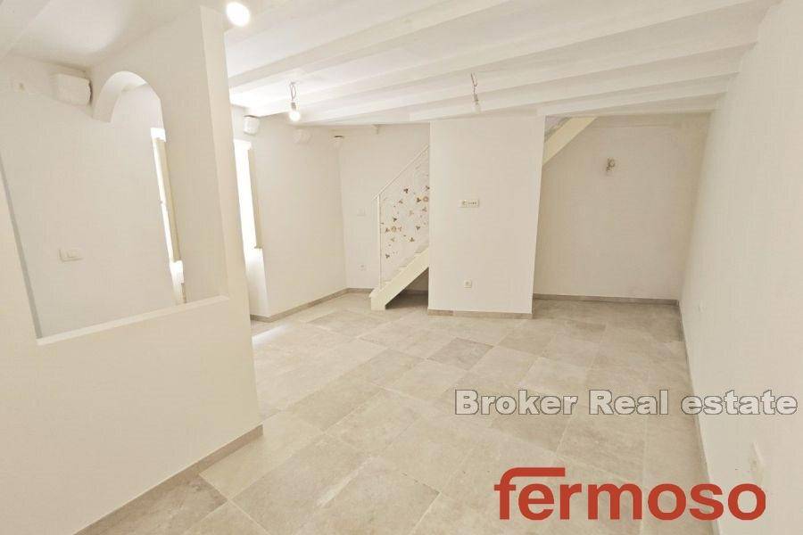 1018-01-004-1018-01-dubrovnik-house-for-sale