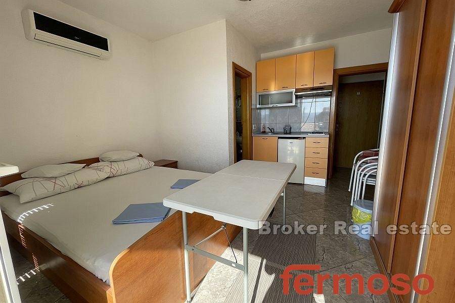 2030-44-003-2030-44-Omis-Apartment-house-with-sea-view-for-sale