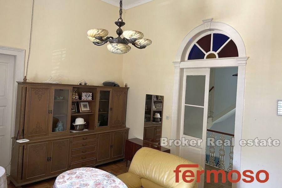 2119-01-005-2119-01-dubrovnik-stone-house-by-the-sea-for-sale