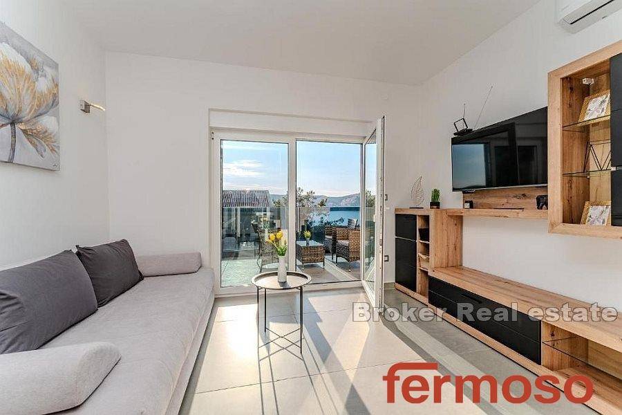 005-2018-235-Pag-apartments-with-sea-view-for-sale