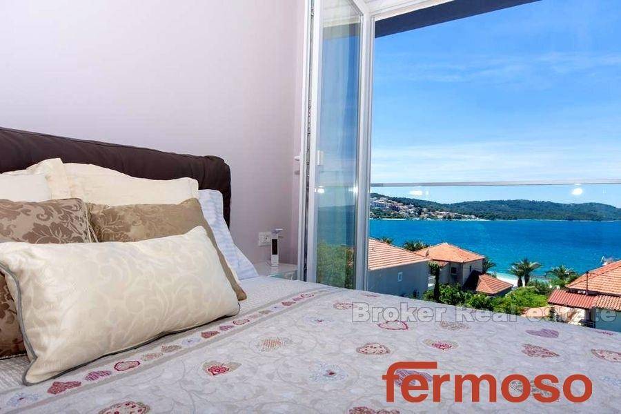 2021-185-014-2021-185-island-ciovo-aparthotel-for-sale