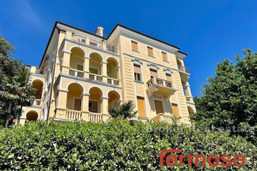 014-1024-03-opatija-exclusive-apartment-with-sea-view-for-sale