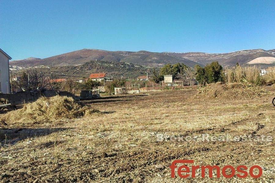 2040-28-002-2040-28-Trogir-building-land-near-sea-for-sale