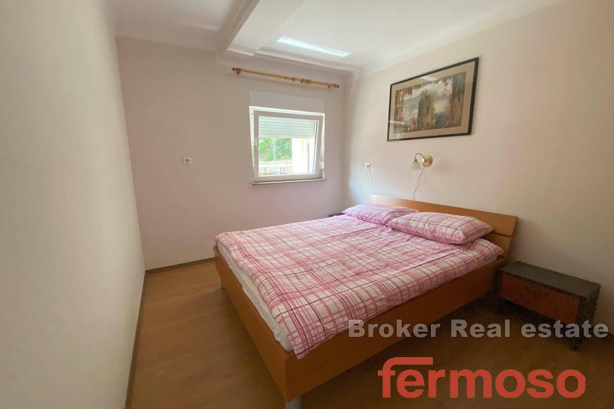 007-2044-10-Zadar-Apartment-house-with-catering-facility-in-the-first-row-to-the-sea-for-sale