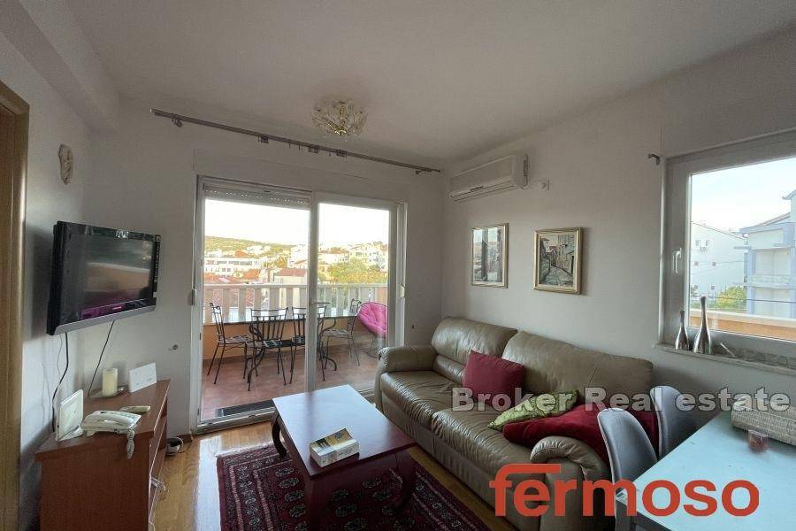 2035-133-002-2035-133-Ciovo-two-bedroom-spsrtment-near-the-sea