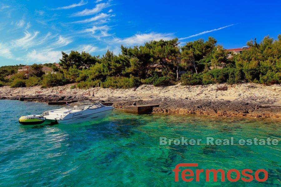 2013-77-20-2013-77-Korcula-villa-seafront-for-sale