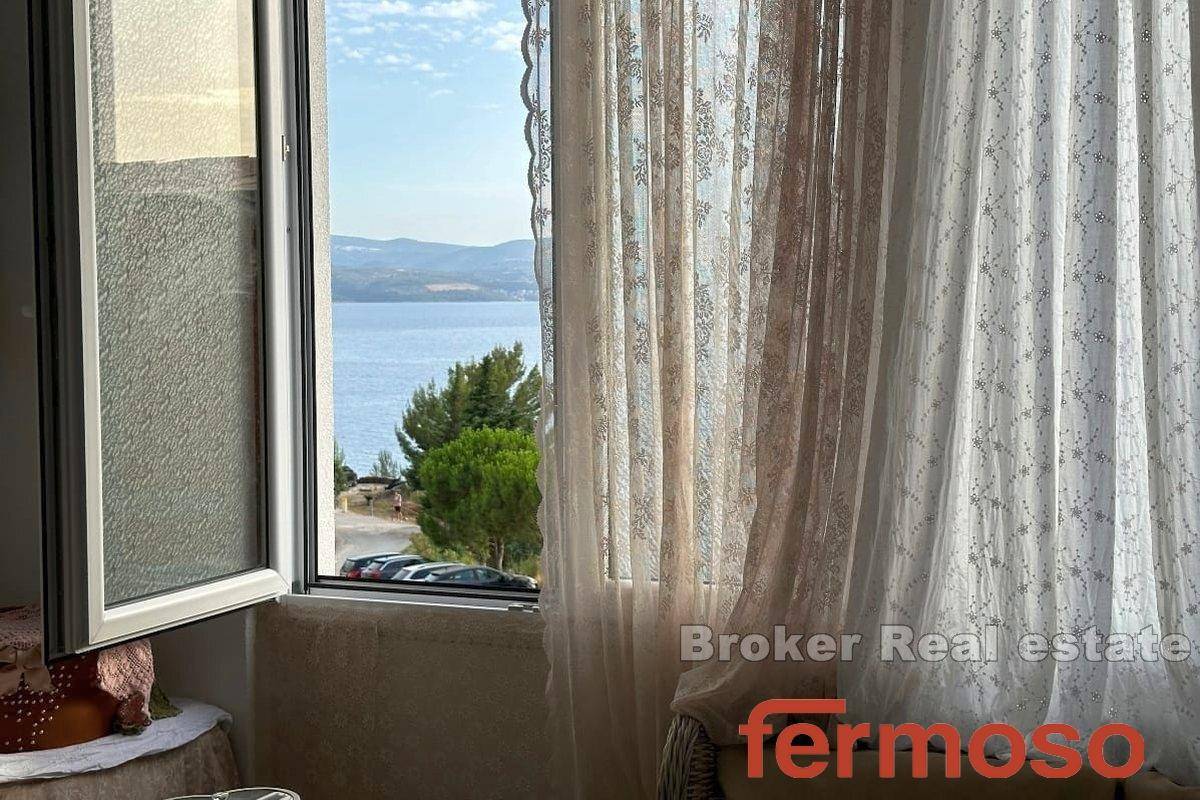 002-2031-135-omis-modern-apartment-with-partial-sea-view-for-sale