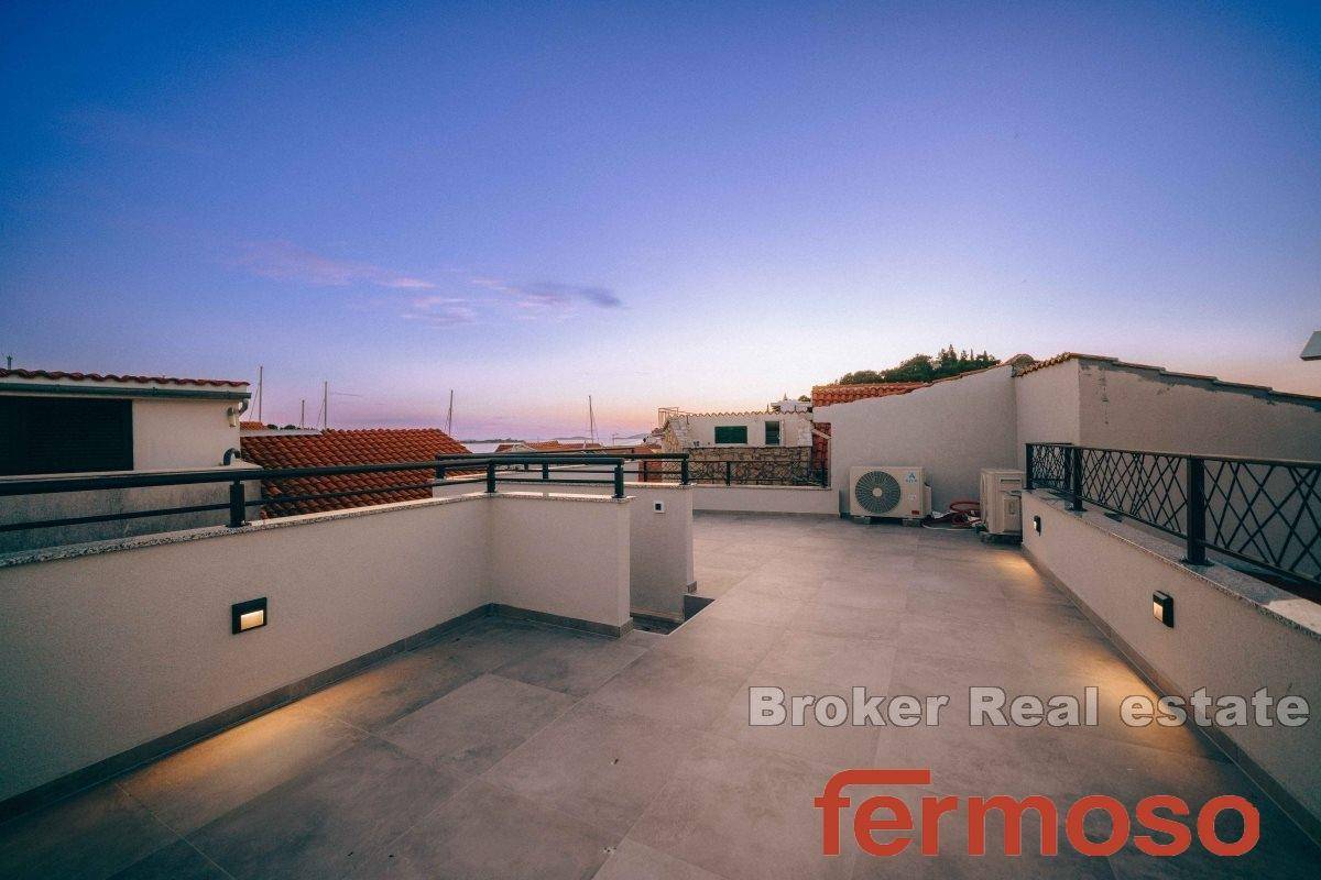 014-2044-11-Vodice-Stone-house-with-rooftop-terrace-and-jacuzzi-for-sale