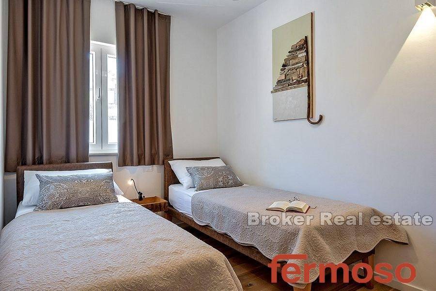 2030-43-013-2030-43-Trogir-house-with-sea-view-for-sale