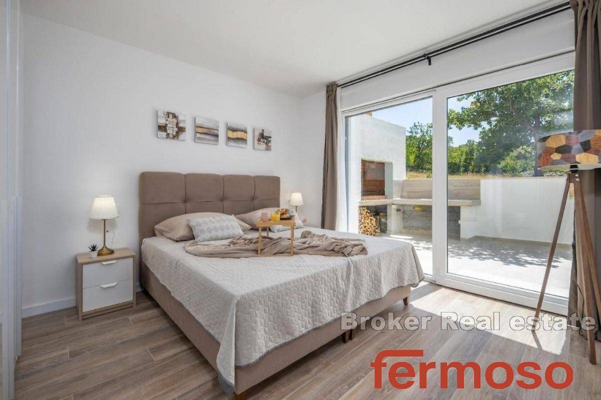 009-2018-255-Zadar-Modern-house-with-two-apartments-with-a-sea-view-for-sale