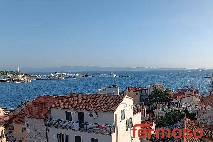 2030-64-006-2030-64-Split-city-centre-three-bedroom-apartment-for-sale