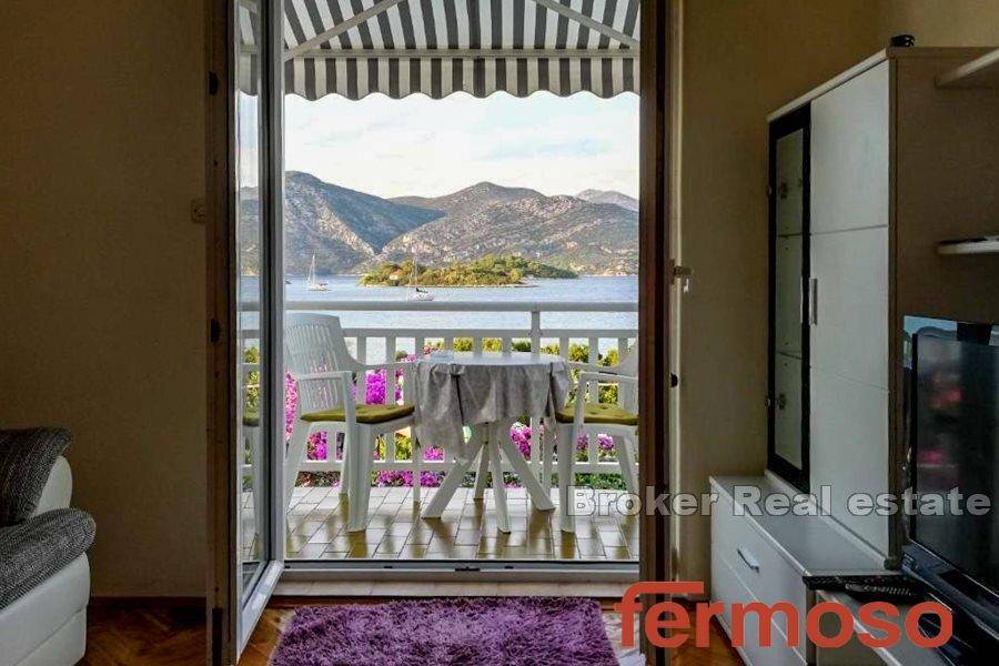 5071-30-14-5071-30-Korcula-house-seafront-for-sale