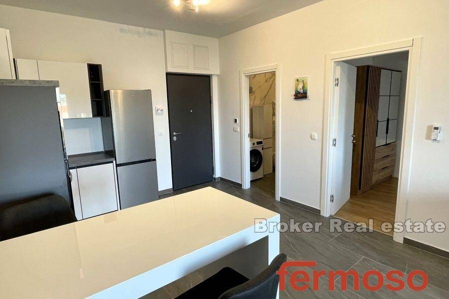 2030-62-005-2030-62-Trogir-one-bedroom-apartment-with-pool-for-sale