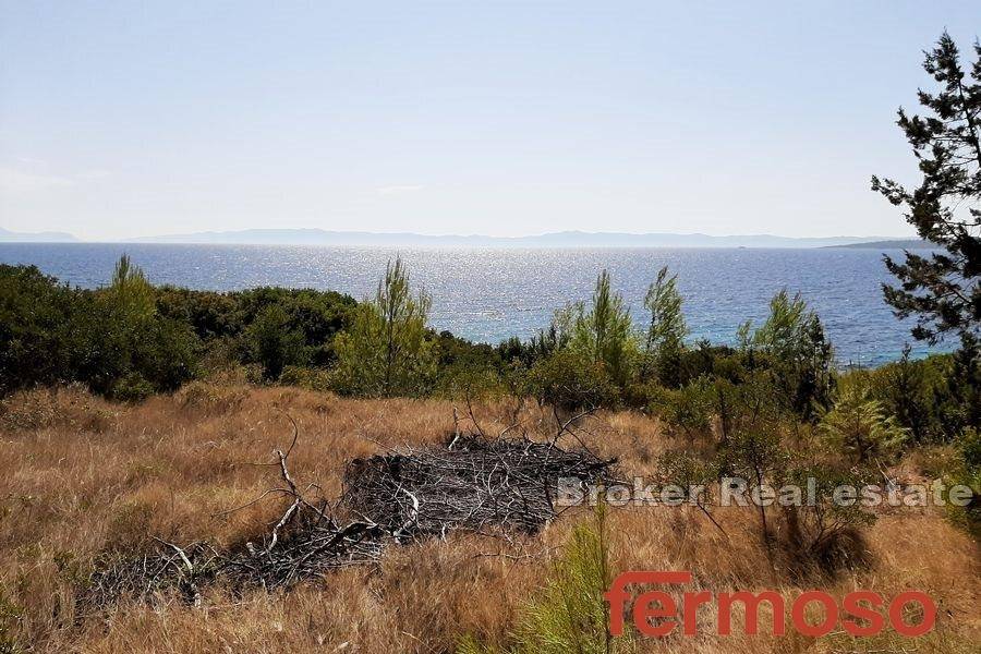 2016-513-007-2016-513-Hvar-house-in-the-first-row-to-the-sea-for-sale