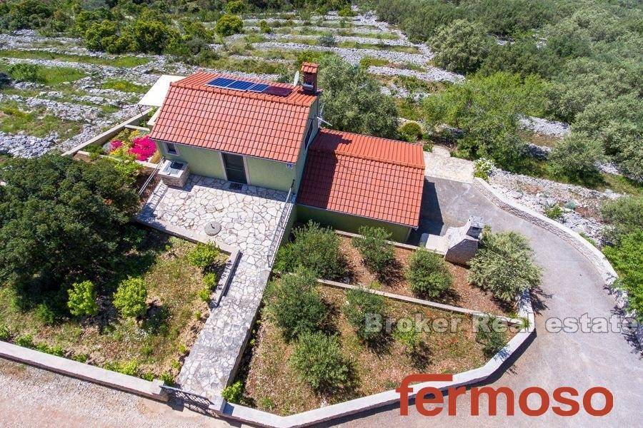 2026-74-013-2026-74-Korcula-house-with-olive-grove-in-an-exceptional-location-for-sale