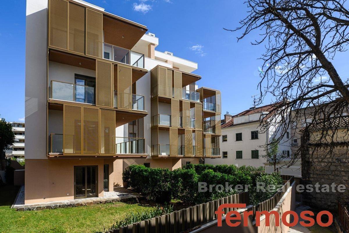 002-2035-153-Split-Lucac-Modern-apartments-in-a-new-building-for-sale