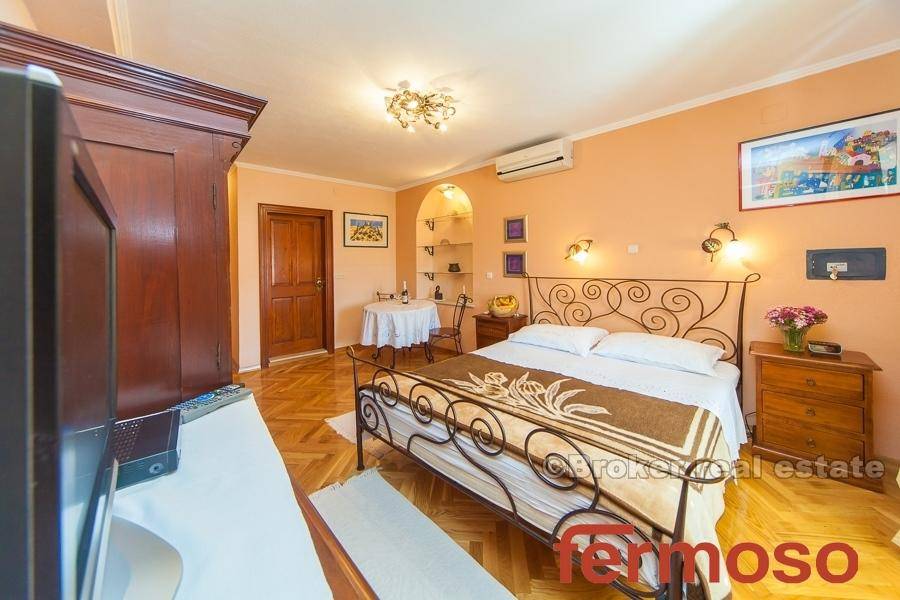 4813-30-03-4813-30-Dubrovnik-house-stone-for-sale