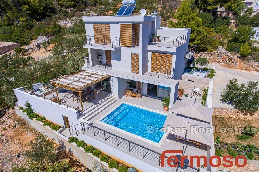 2025-27-02-2025-27-Hvar-villa-swimming-pool-for-sale