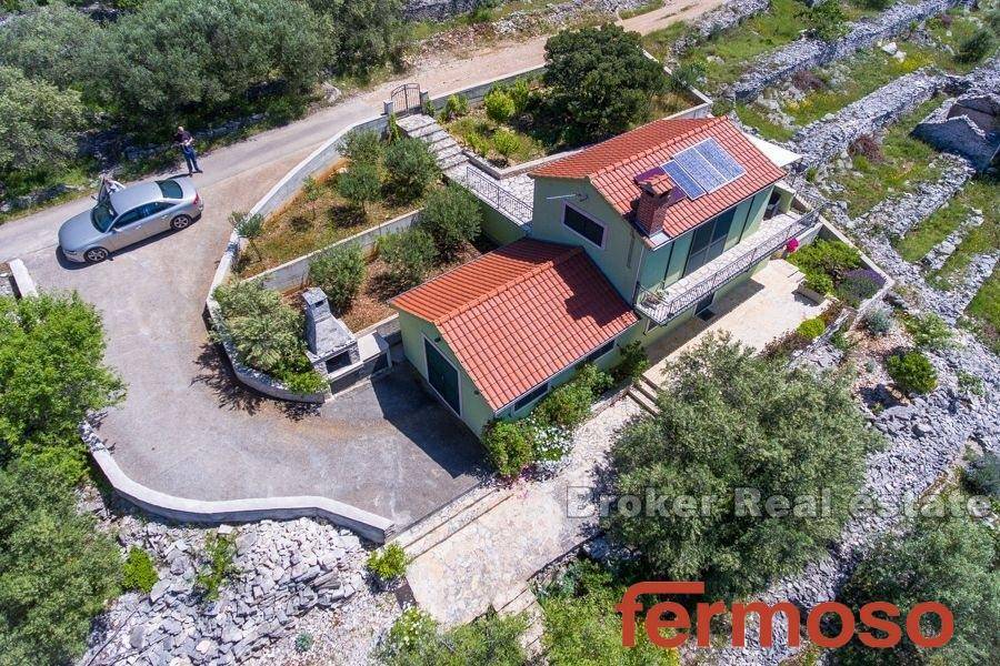 2026-74-012-2026-74-Korcula-house-with-olive-grove-in-an-exceptional-location-for-sale