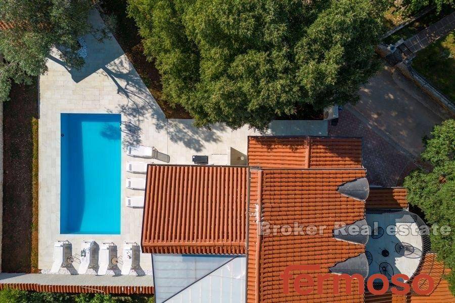 1020-03-002-1020-03-Umag-modern-house-for-sale