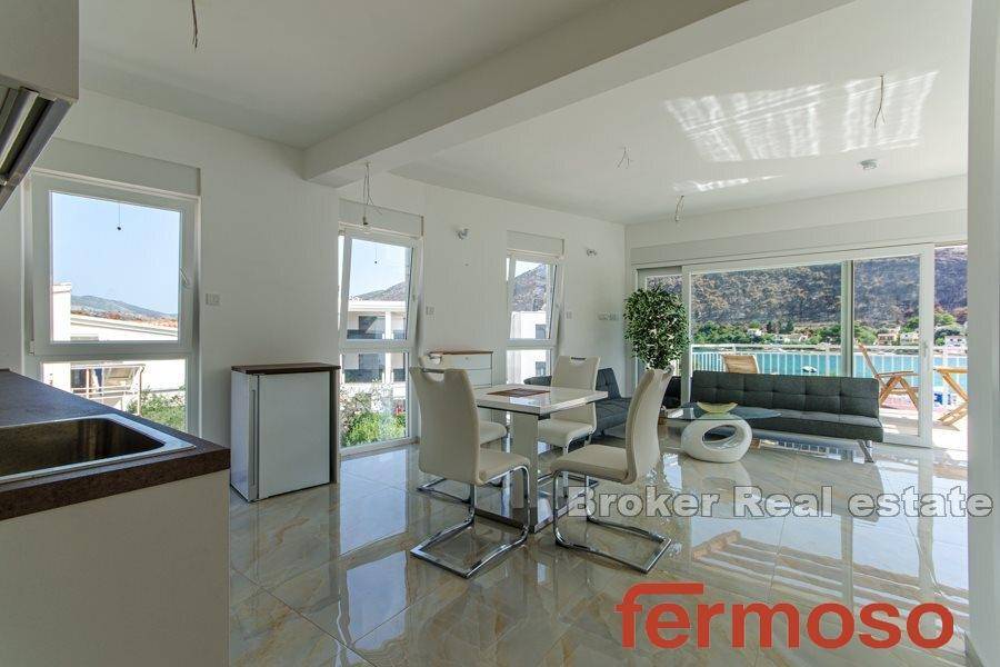 2013-161-04-2013-161-Primosten-apartment-first-row-for-sale