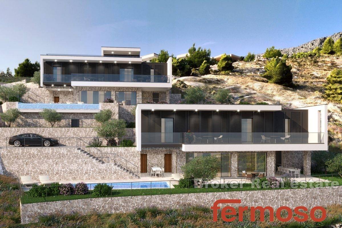 006-2022-389-Omis-villa-with-pool-for-sale