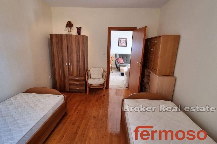 2041-62-006-2041-62-Rogoznica-two-bedroom-apartment-with-a-sea-view-for-sale