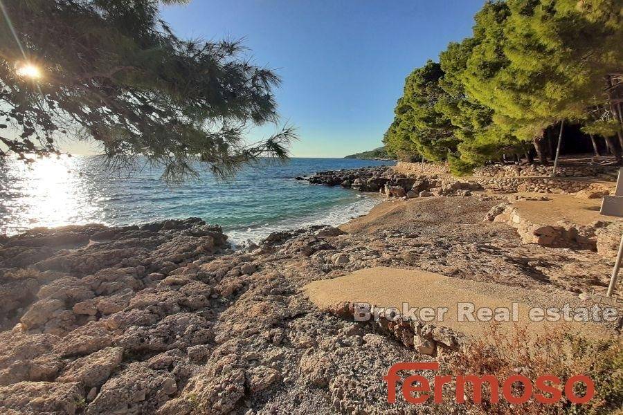 2016-589-007-2016-589-Hvar-Building-land-for-sale