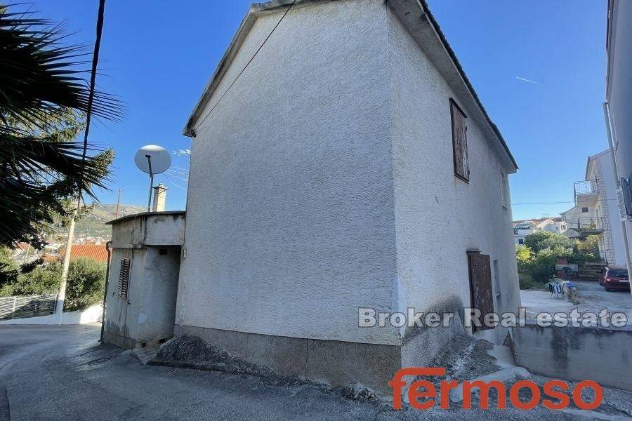 2035-118-002-2035-118-Trogir-house-near-city-centre-for-sale