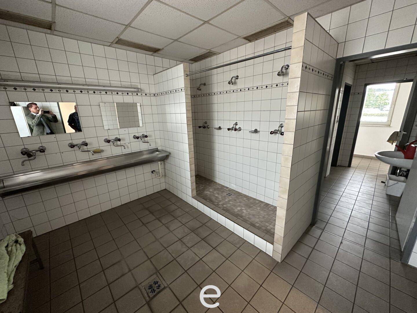 Lagerhalle und Büro in St. Pölten / Unterradlberg mit 450,00m² zu vermieten. - Ansicht 5