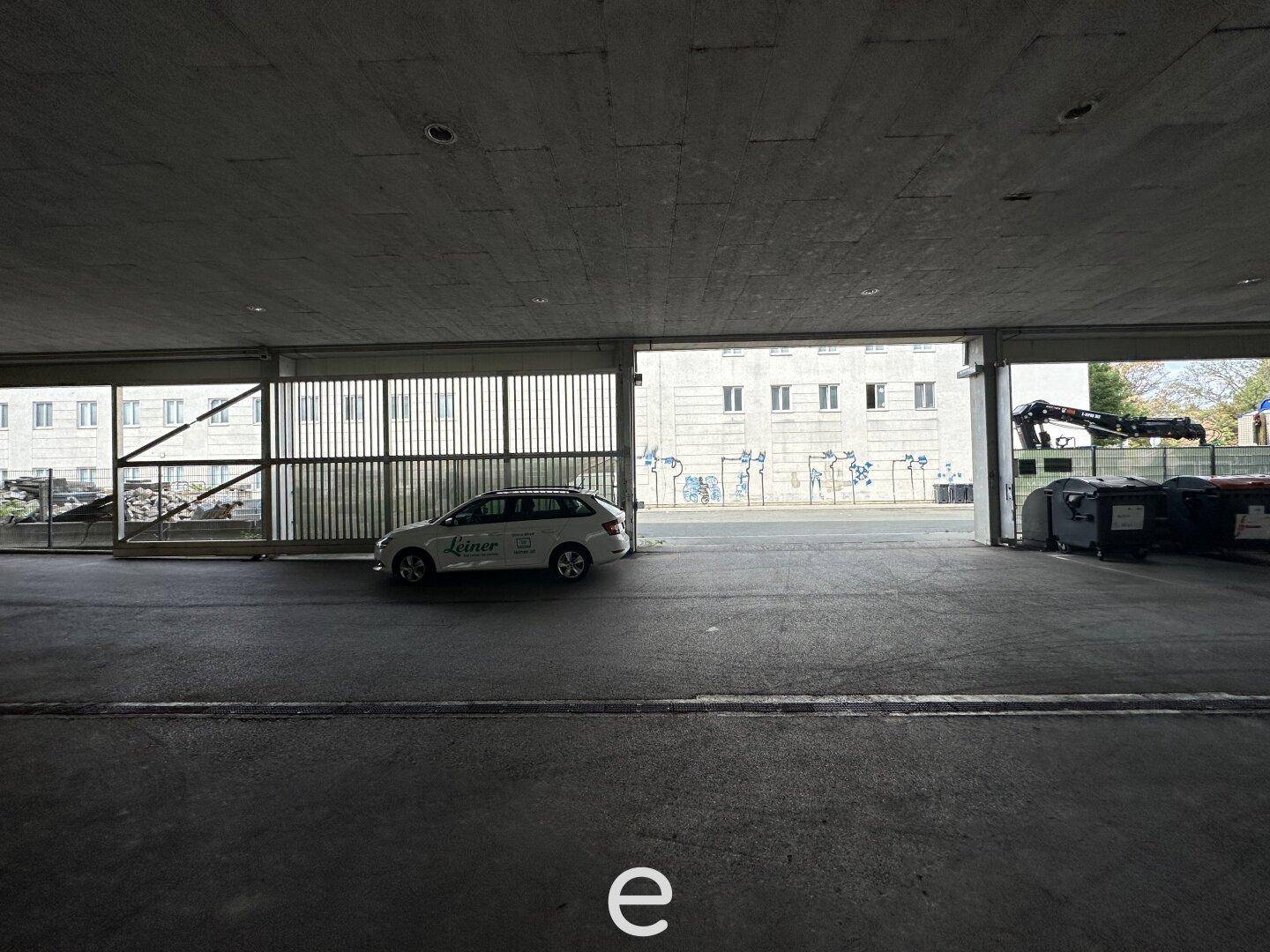 Lagerfläche und Büro in Wien ab 1243,07m² zu mieten! - Ansicht 4