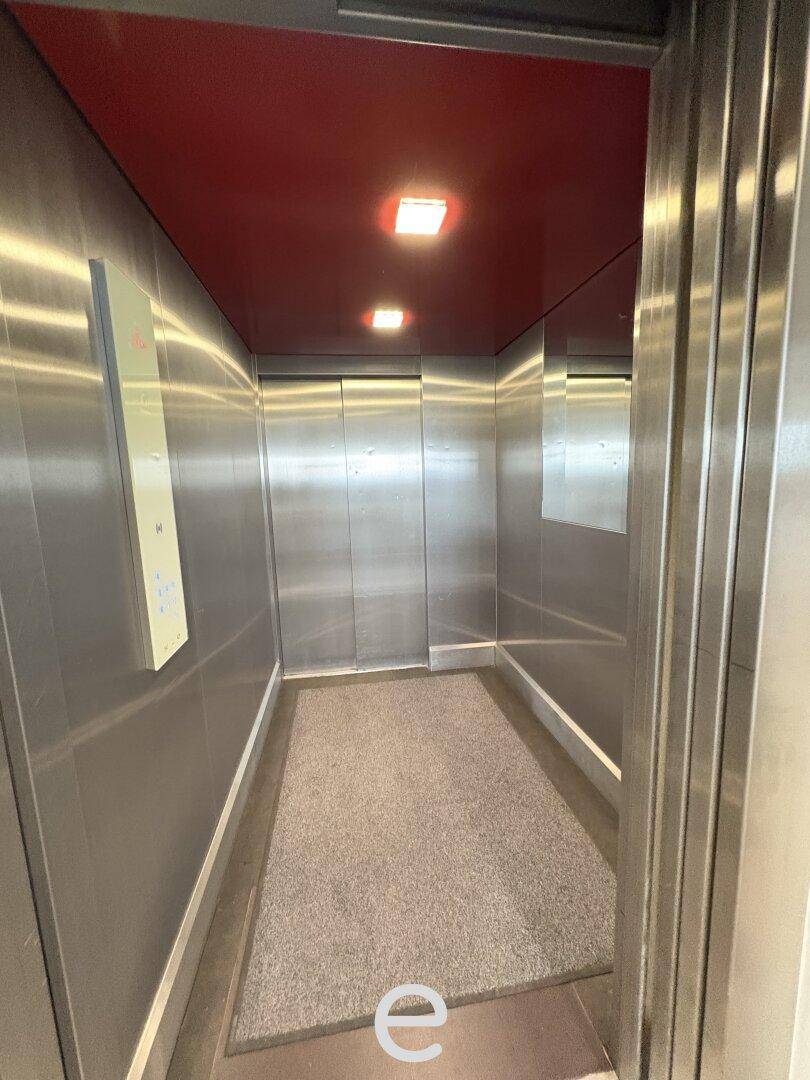 Moderne Büroflächen mit flexiblen Nutzungsmöglichkeiten – Gesamtfläche ca. 713 m² in Marchtrenk zu mieten! - Ansicht 4
