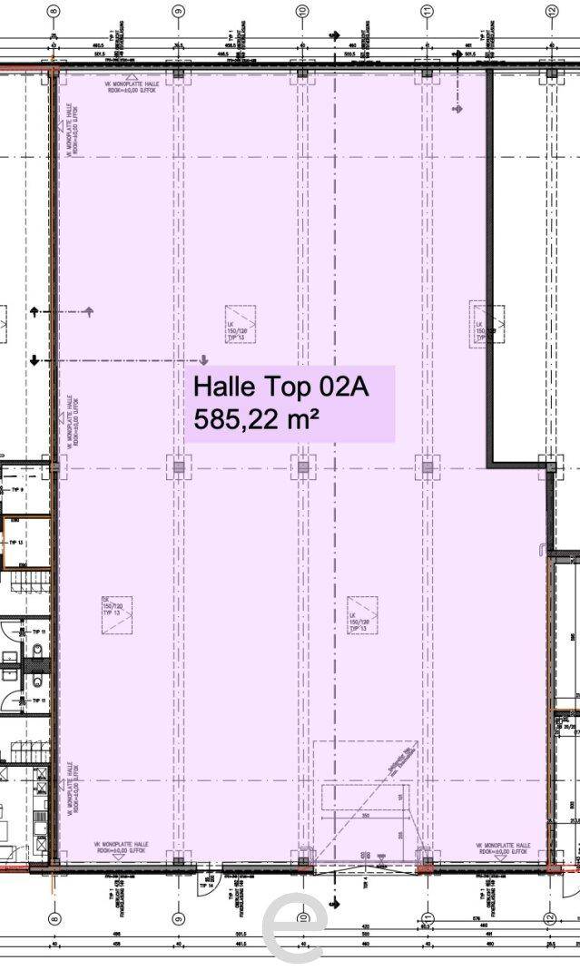Grundrissplan einer großen Halle mit einer Fläche von 585,22 Quadratmetern, ideal für gewerbliche Nutzung.