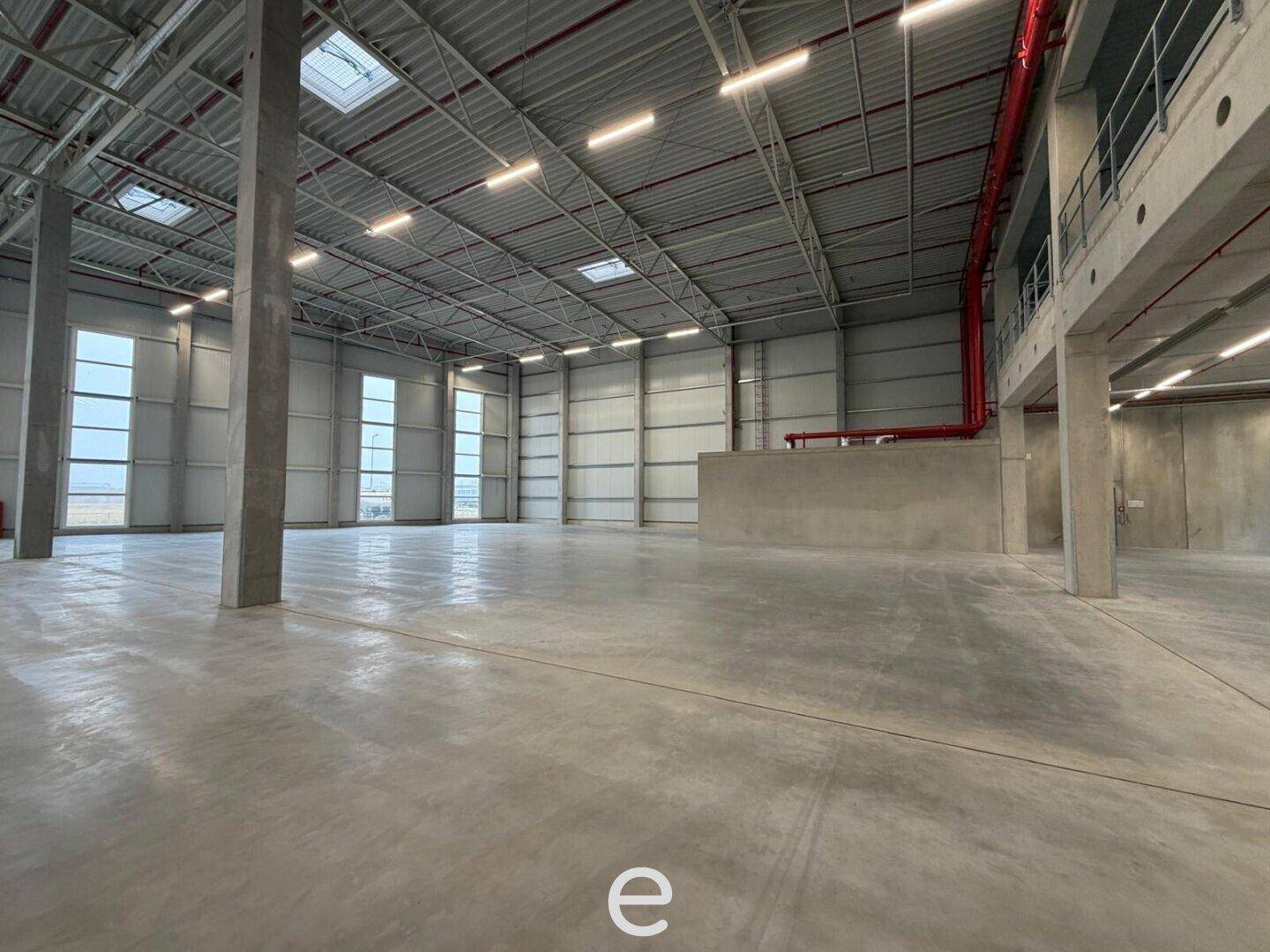 NEUBAU - Produktions / Lagerhalle mit Büroflächen in Enns/Ennshafen zu vermieten – individuell und zukunftsorientiert - View 4