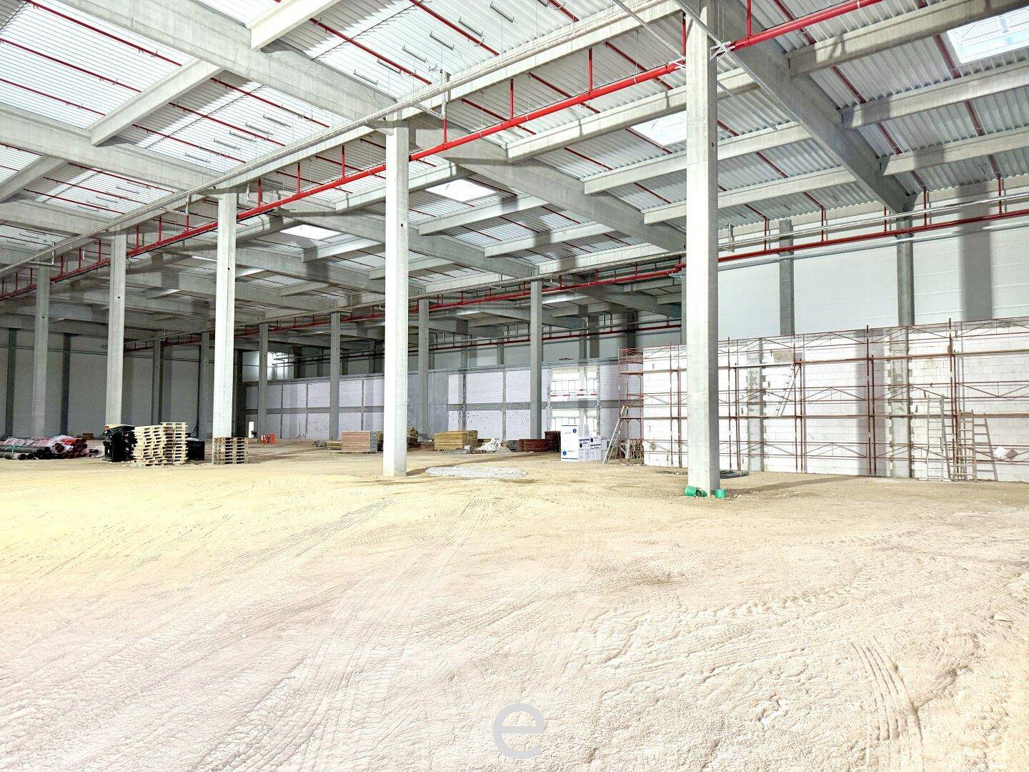 Direkt an der Grenze zwischen Österreich, Slowakei und Ungarn I Lager- und Produktionshalle ab 3.500 m² zu mieten - Ansicht 3