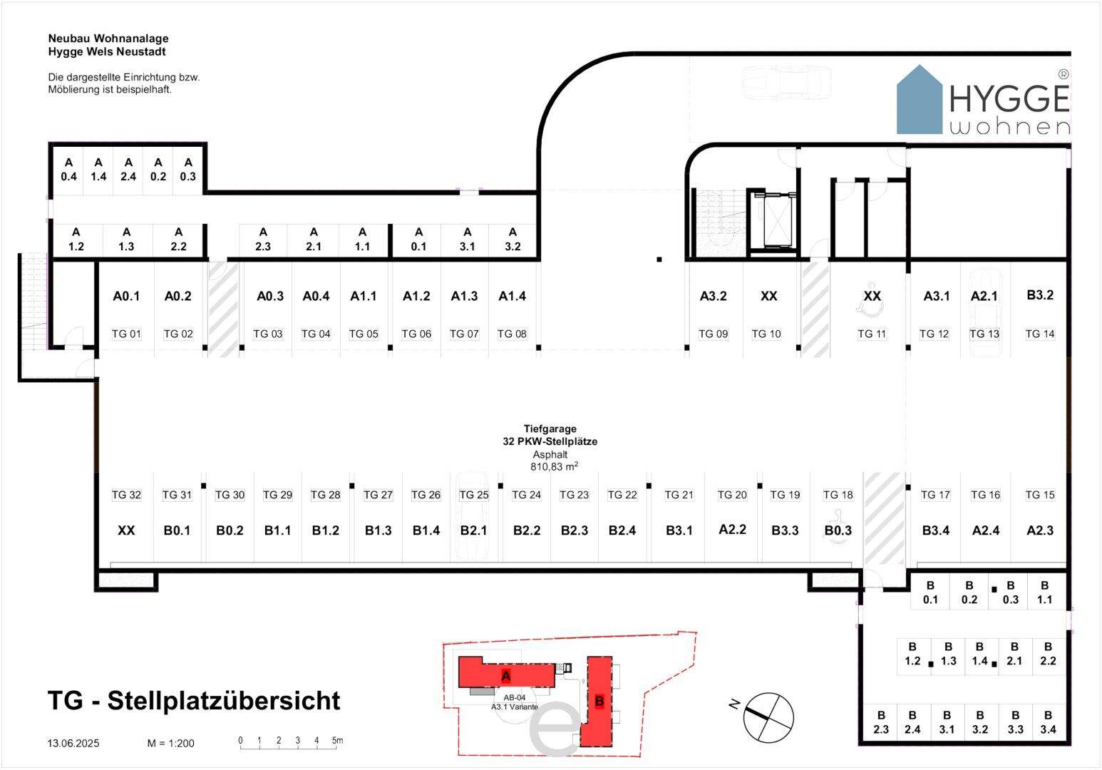 Übersichtsplan der Tiefgarage mit zahlreichen PKW-Stellplätzen und Zufahrt.