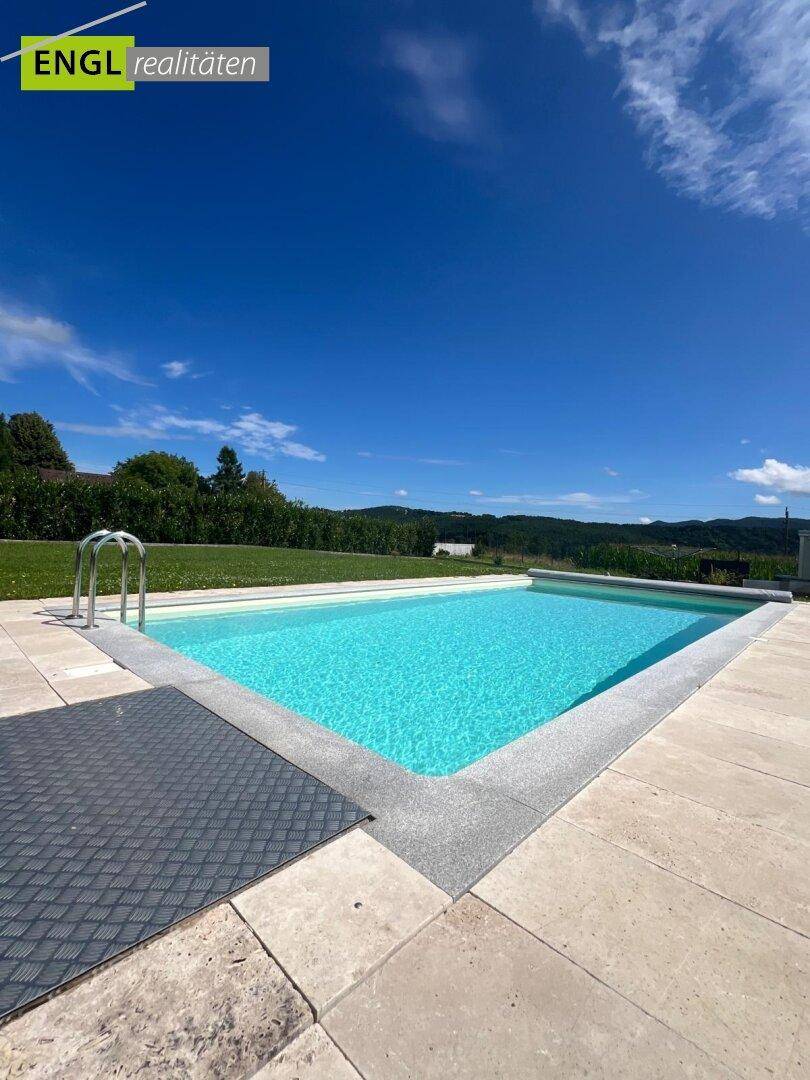 Pool-Ausblick