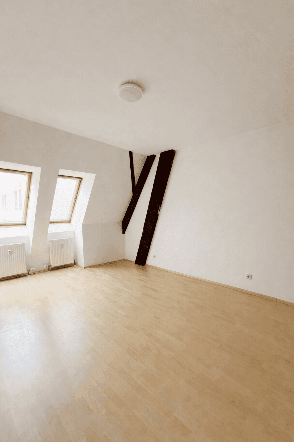 Lichtdurchflutete 2-Zimmer-Wohnung in ruhiger Lage in Voitsberg - Widok 2