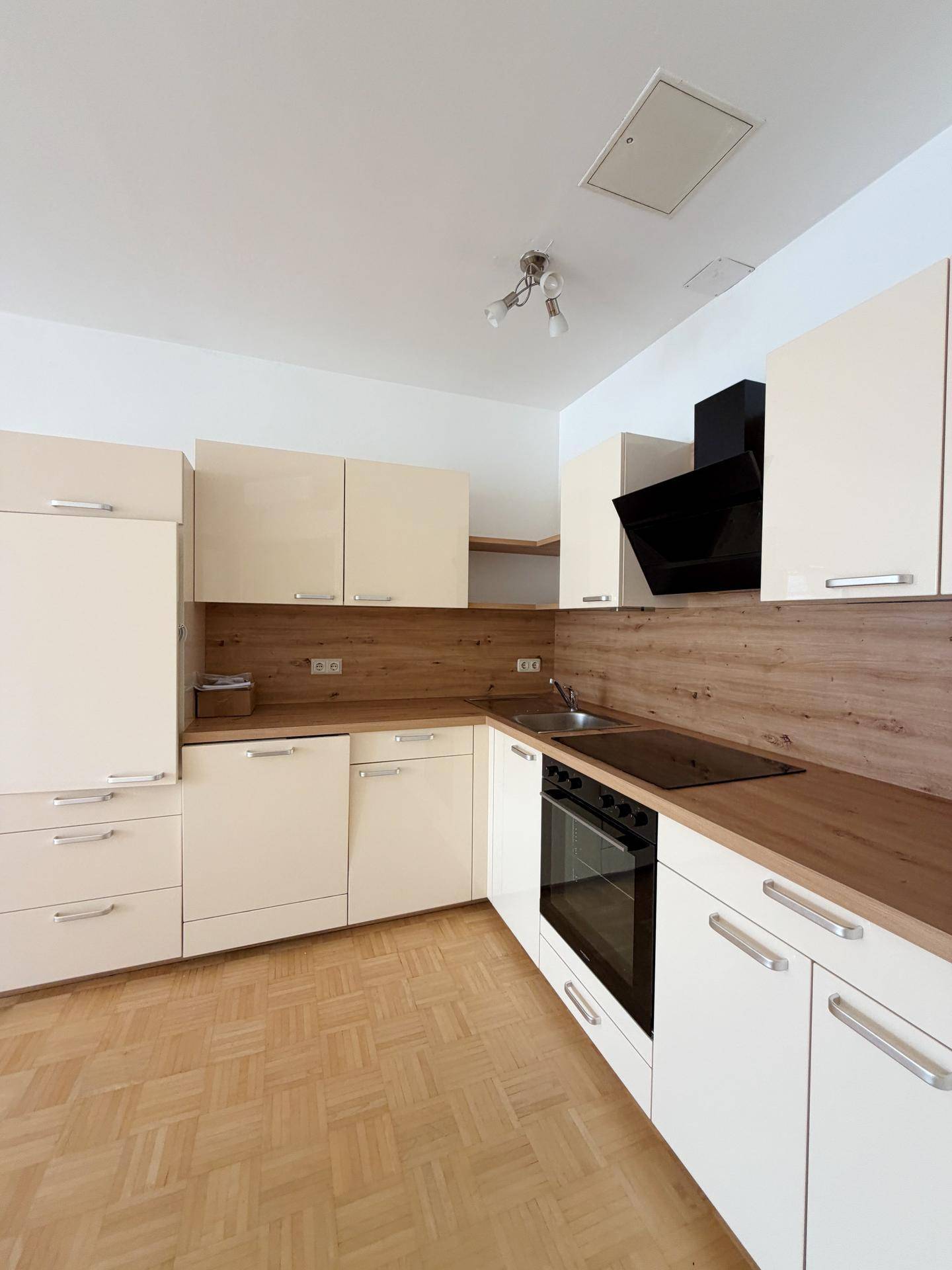 Helle 2-Zimmer-Wohnung mit Klimaanlage in zentral &amp; ruhiger Lage in Voitsberg - Ansicht 3