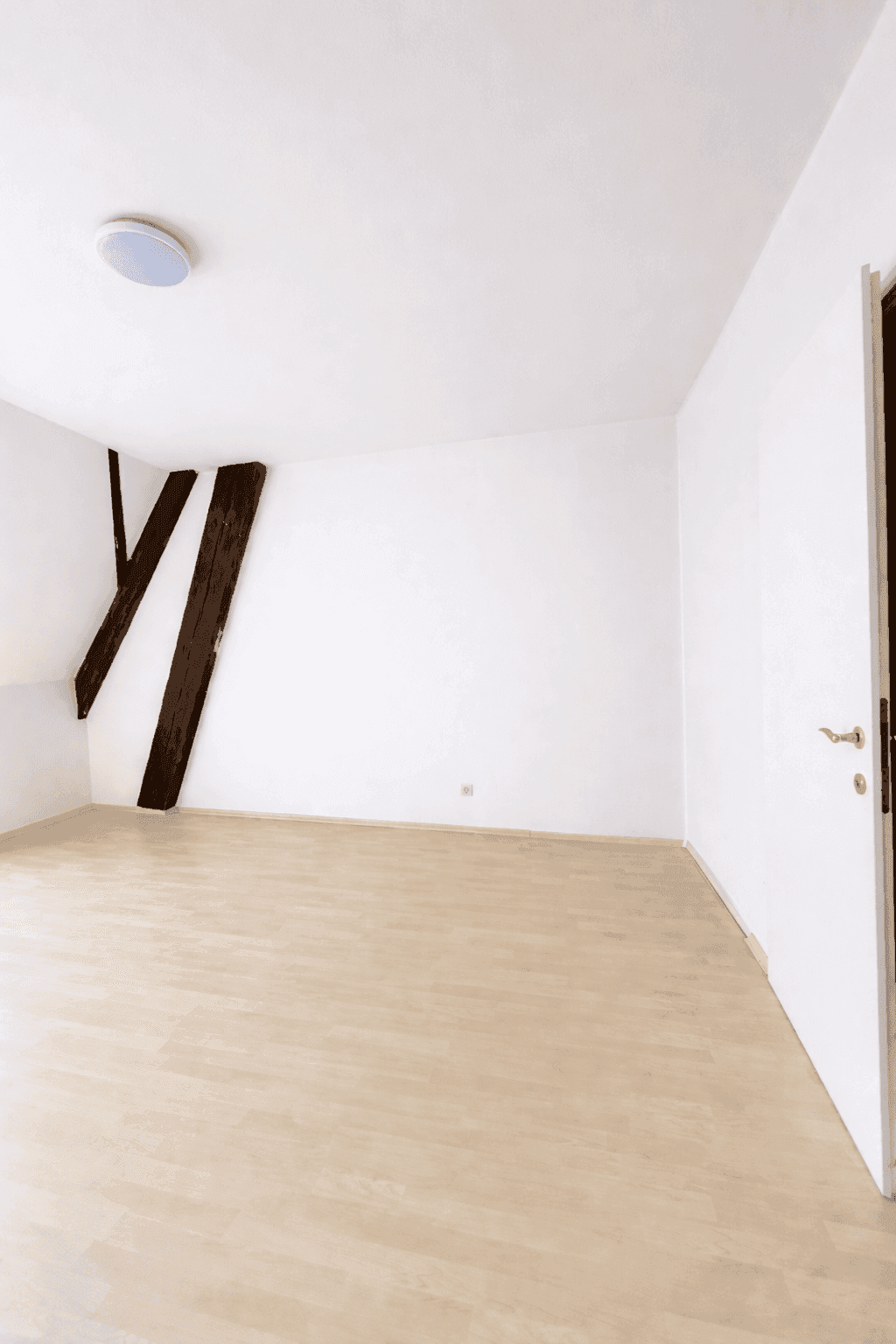 Lichtdurchflutete 2-Zimmer-Wohnung in ruhiger Lage in Voitsberg - Widok 3