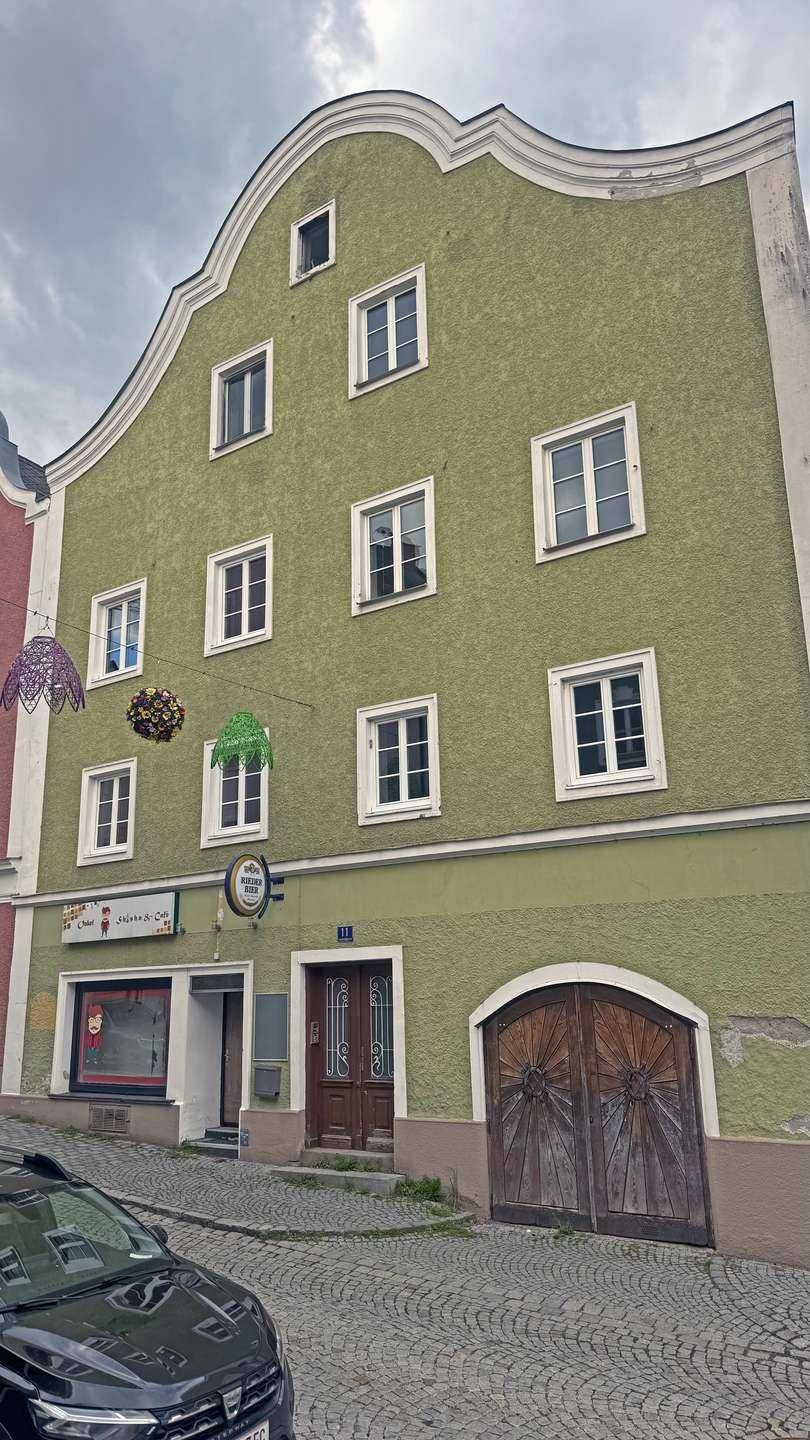 Straßenansicht