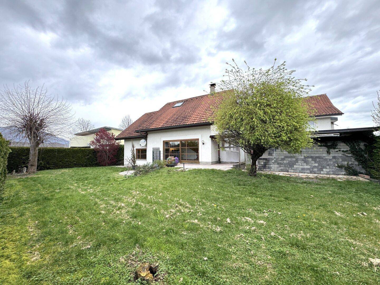Nebenhaus & Haupthaus