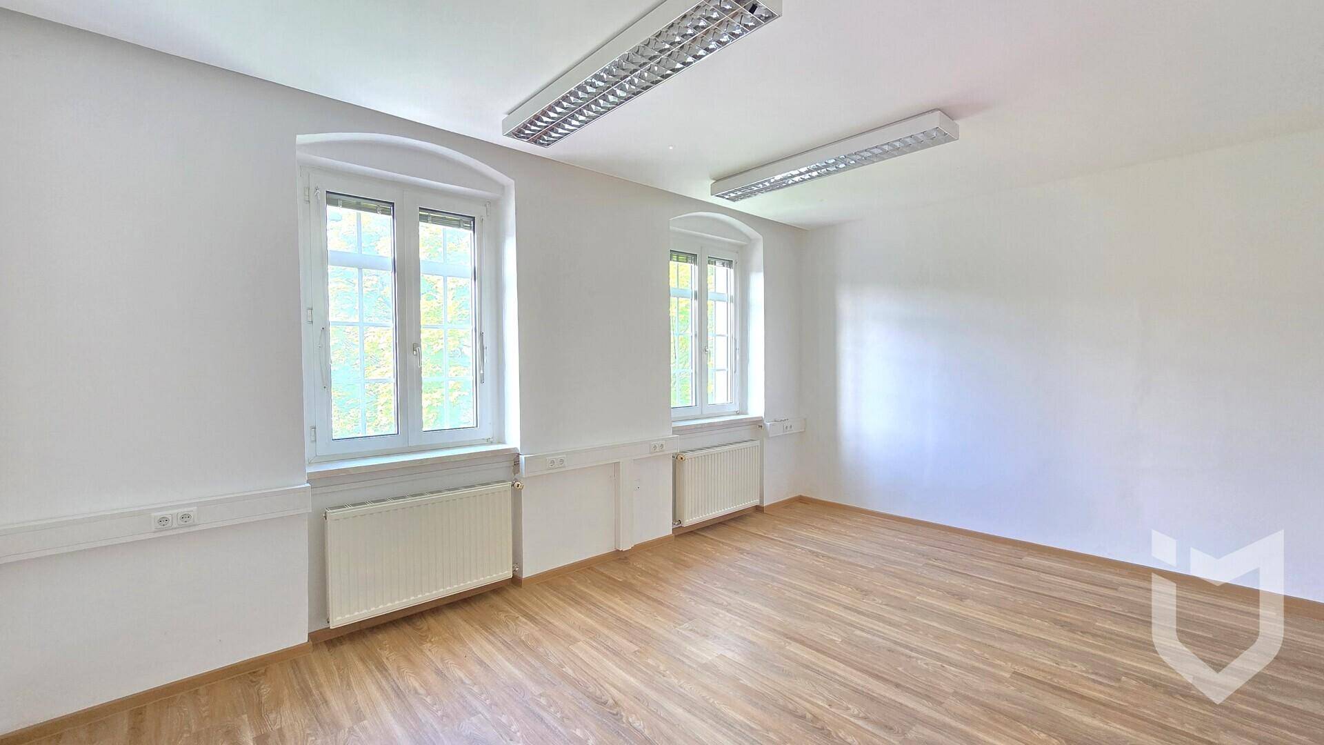 Büro 2
