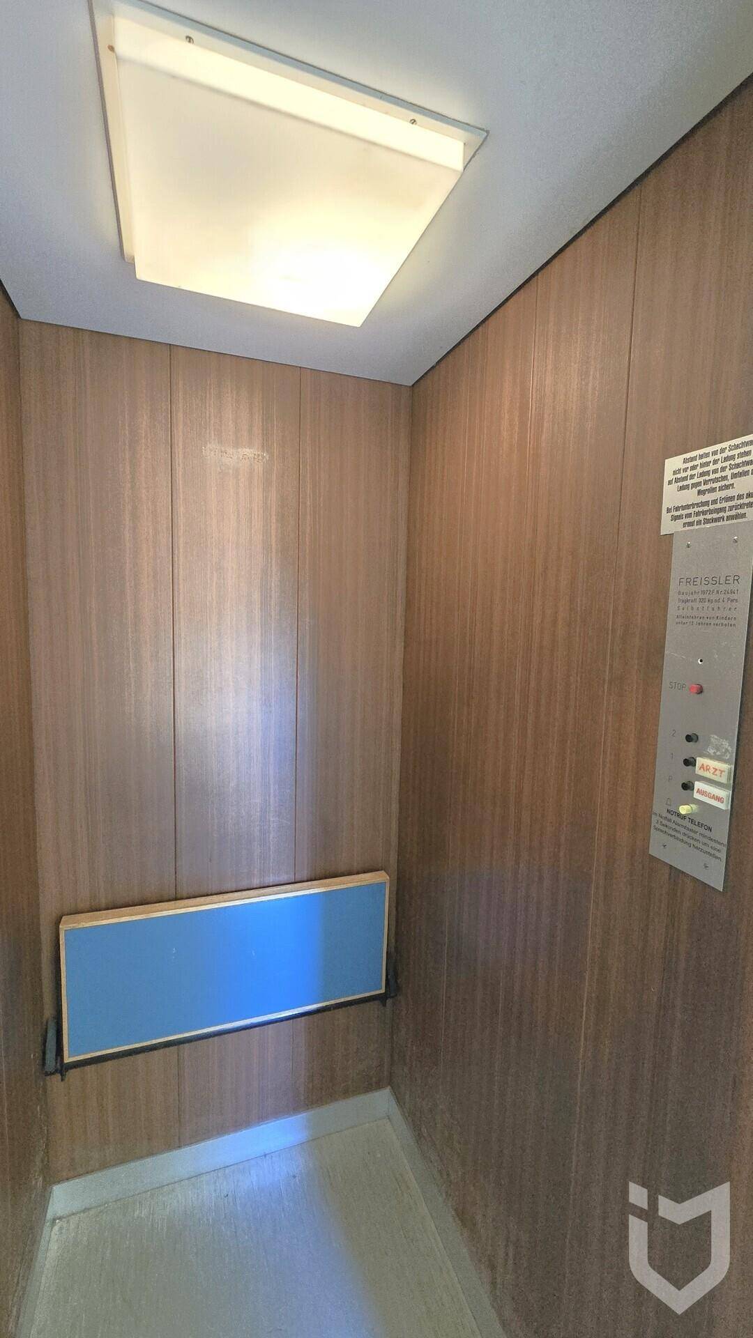 Fahrstuhl