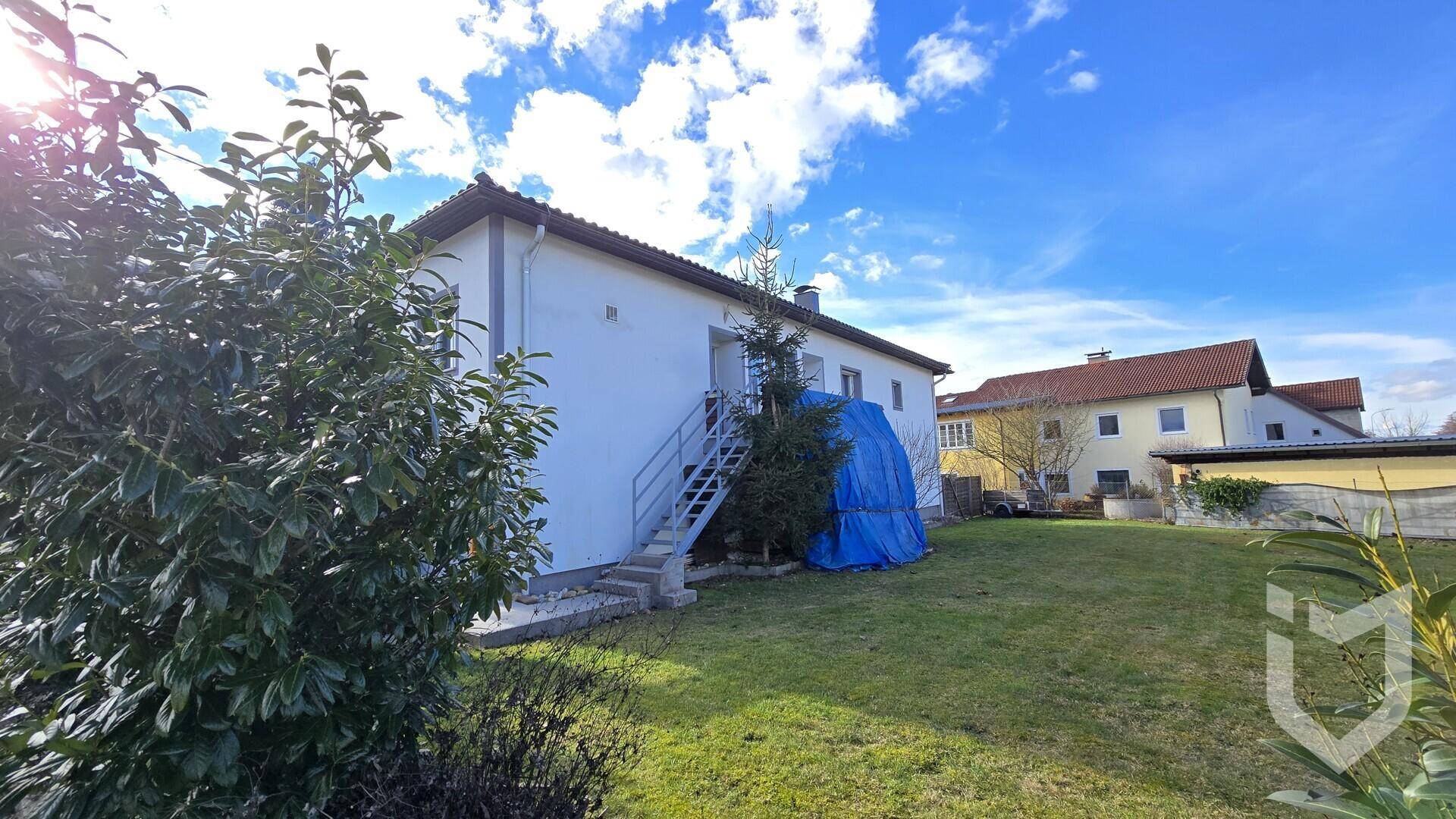 GROßZÜGIGES EINFAMILIENHAUS MIT VIEL RAUM FÜR IDEEN – pohled 2