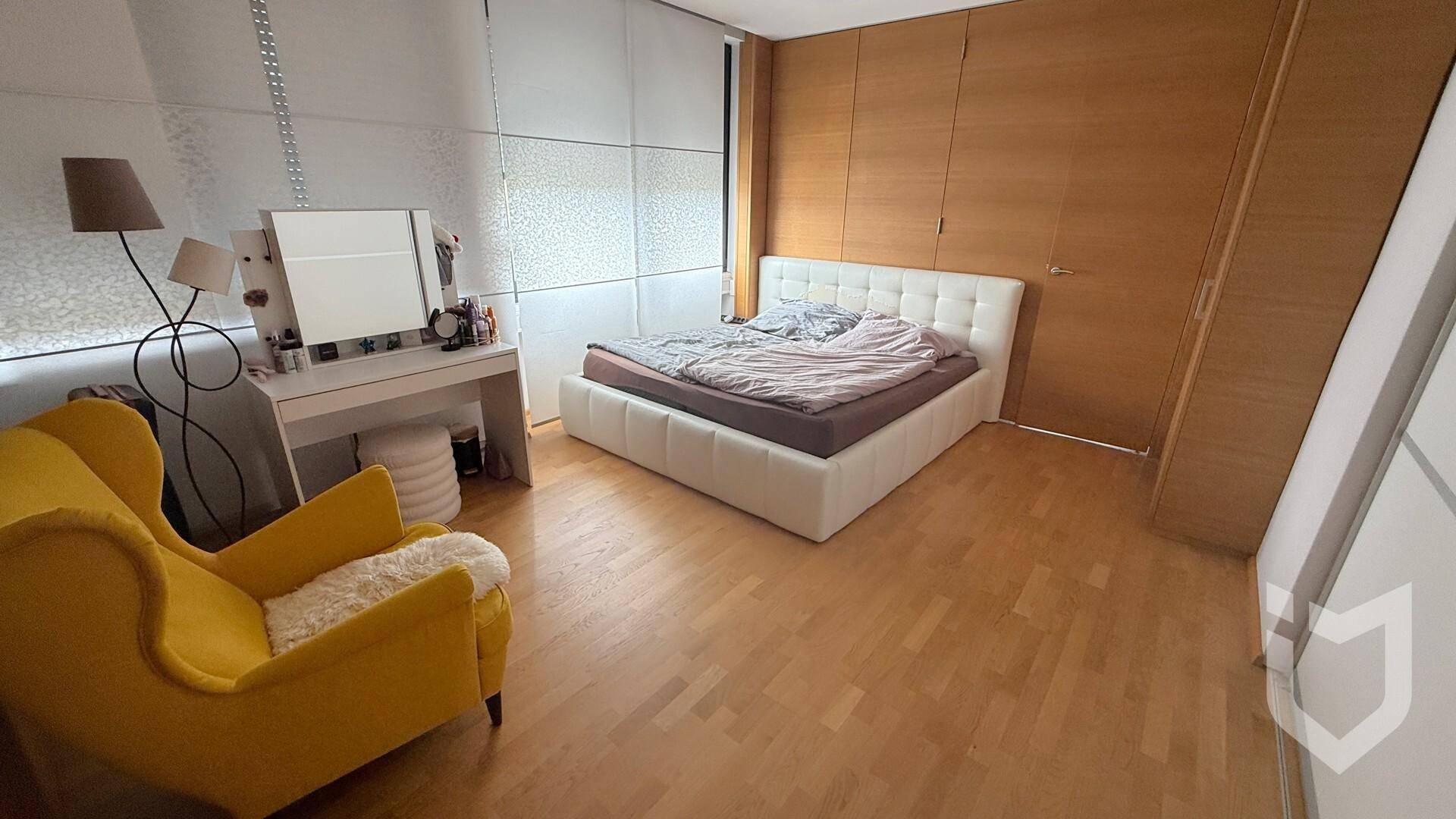 SCHLAFZIMMER_1_W2