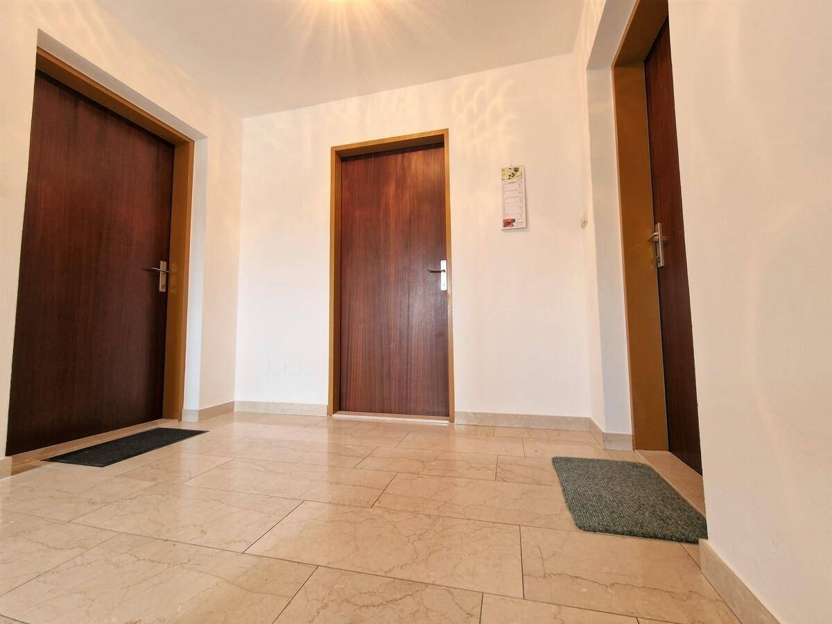 Eingänge Wohnungen/Zimmer 1.OG