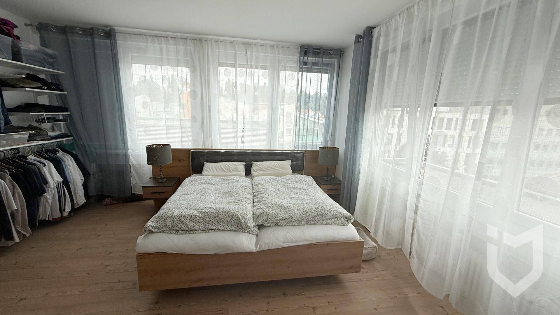 SCHLAFZIMMER_1_W1