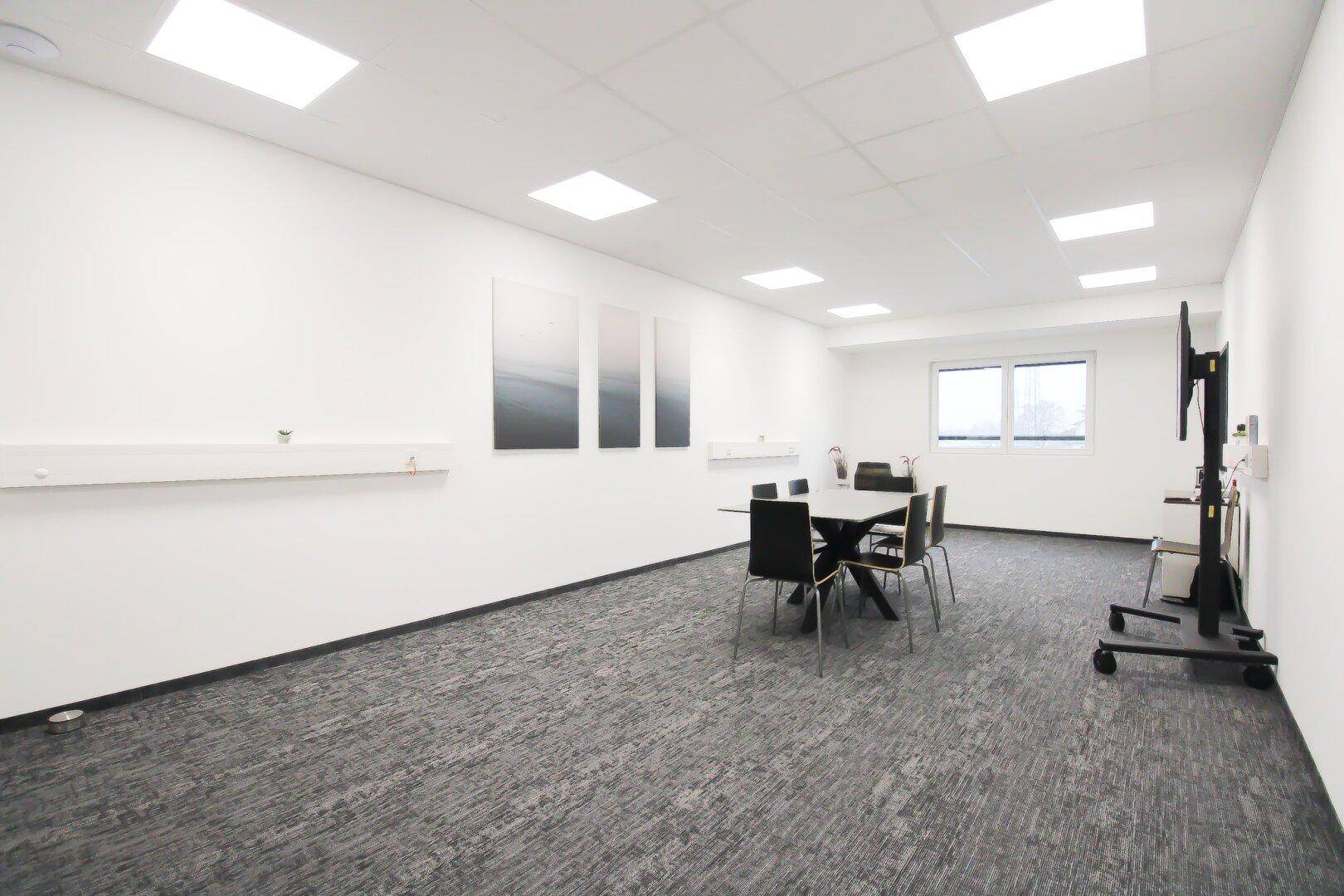 37,5 m² Büro inkl. TOP Verkehrsanbindung &amp; Infrastruktur! - Gewerbegebiet Regau - Ansicht 3