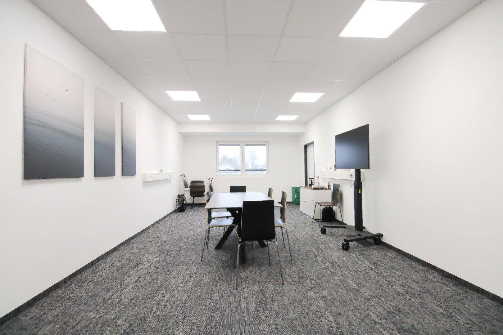 37,5 m² Büro inkl. TOP Verkehrsanbindung &amp; Infrastruktur! - Gewerbegebiet Regau - Ansicht 2